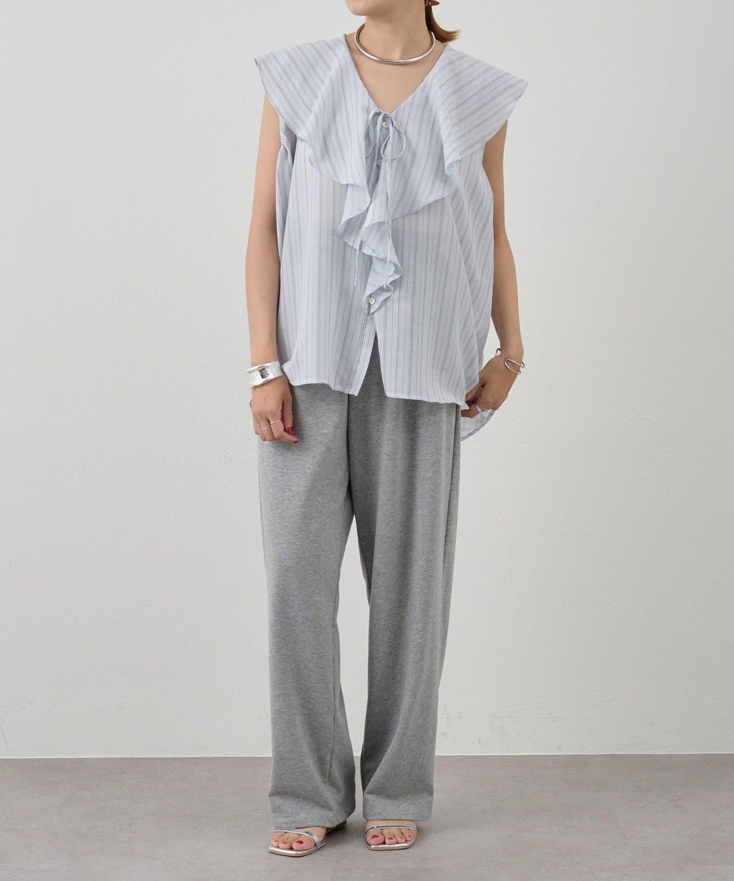 SHENERY 條紋荷葉領襯衫