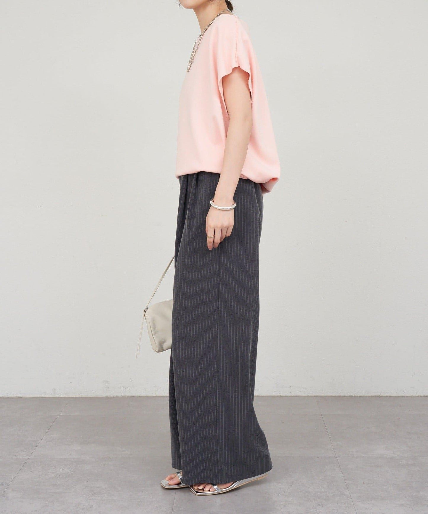 SHENERY 露肩法式短袖衛衣