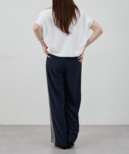 SHENERY 露肩法式短袖衛衣