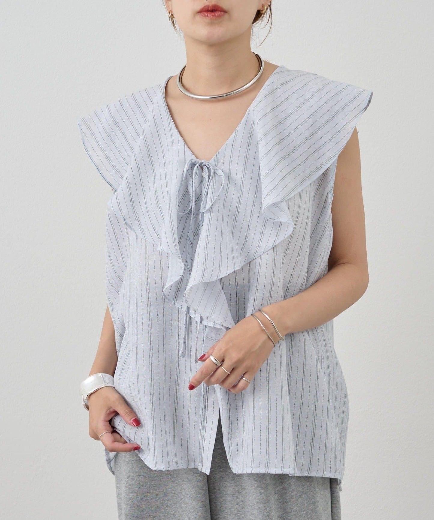 SHENERY 條紋荷葉領襯衫