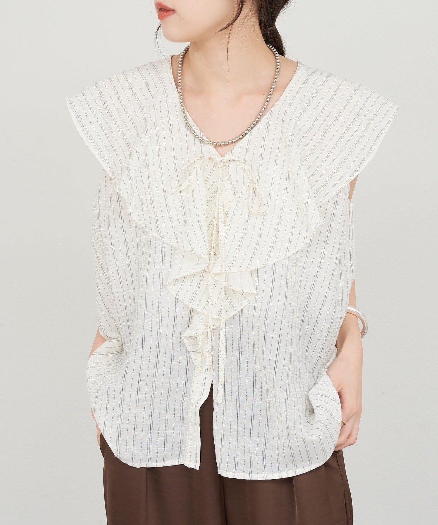 SHENERY 條紋荷葉領襯衫