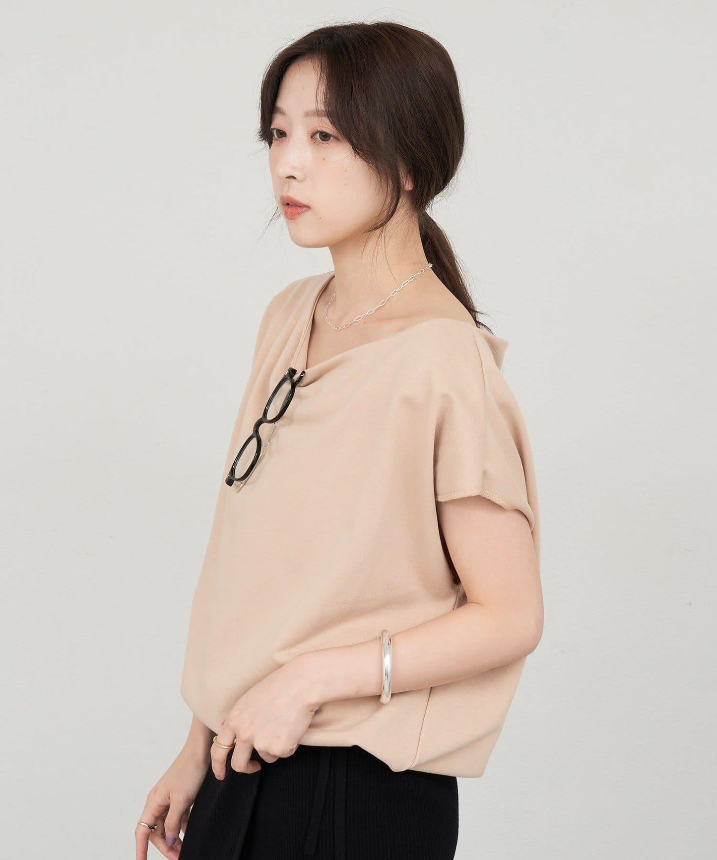 SHENERY 露肩法式短袖衛衣