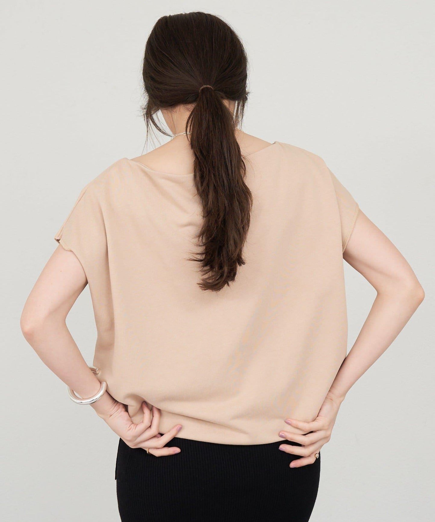 SHENERY 露肩法式短袖衛衣