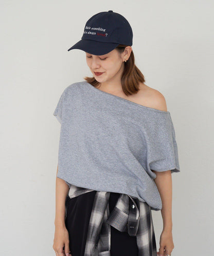 SHENERY 露肩法式短袖衛衣