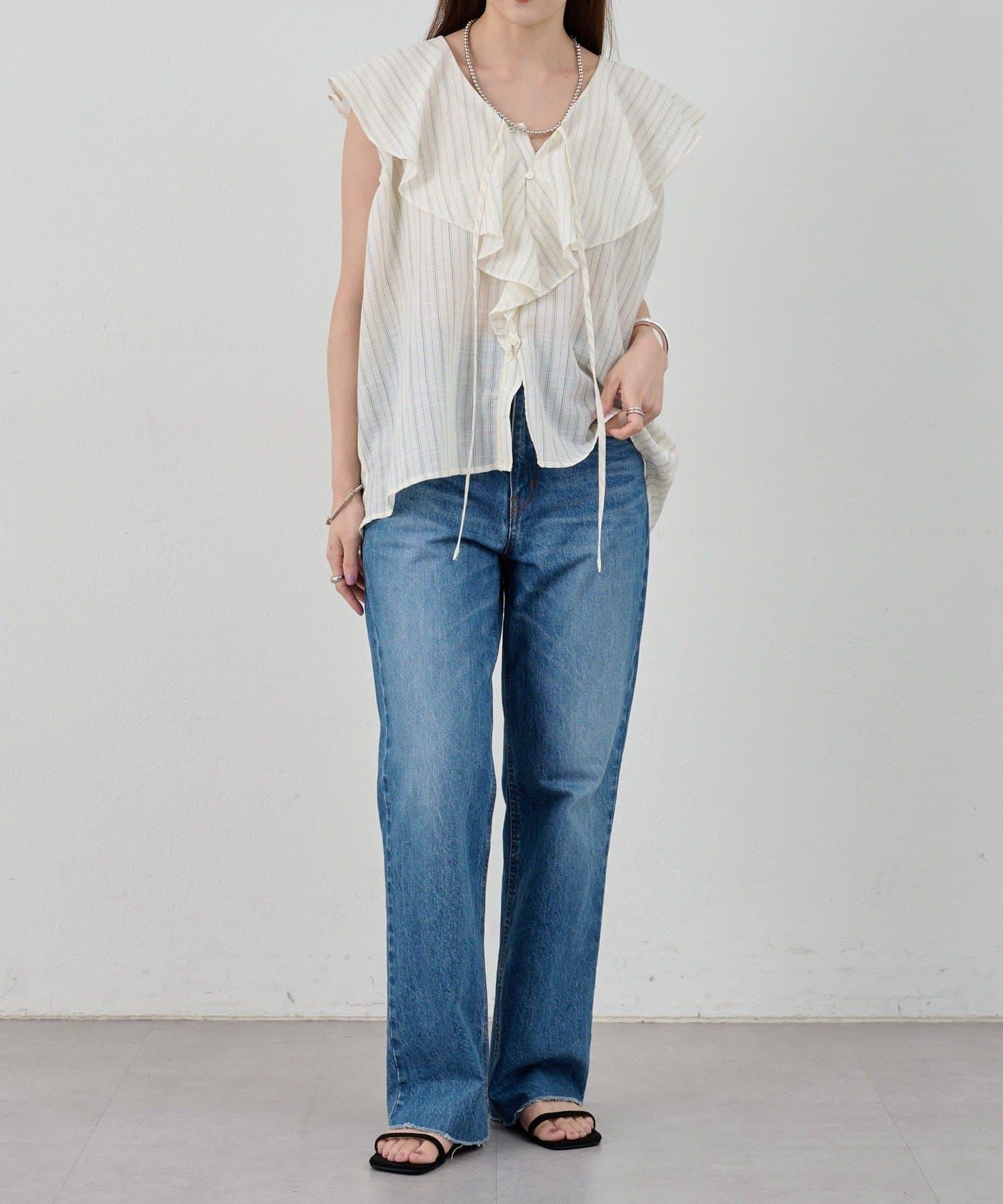 SHENERY 條紋荷葉領襯衫