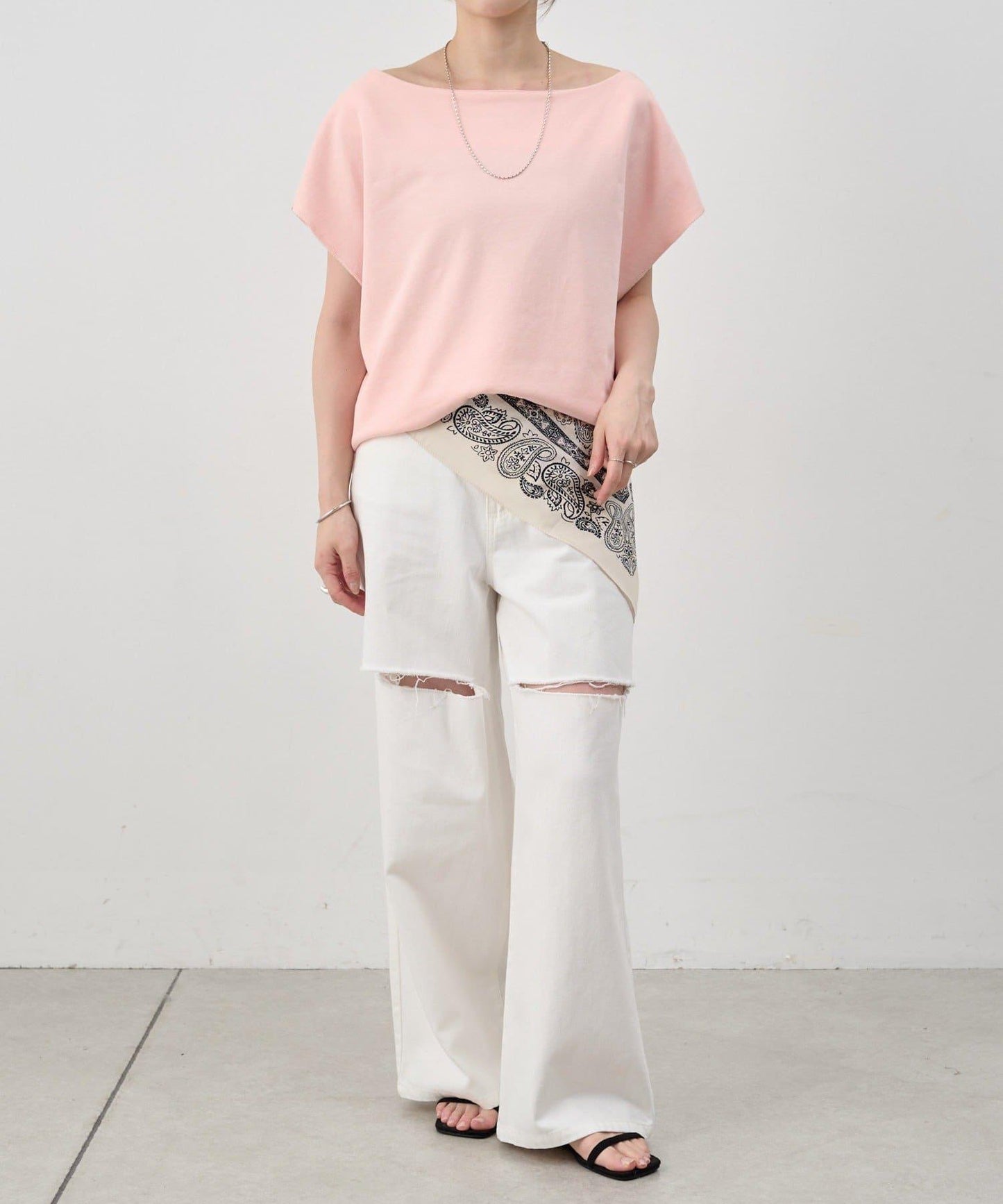 SHENERY 露肩法式短袖衛衣