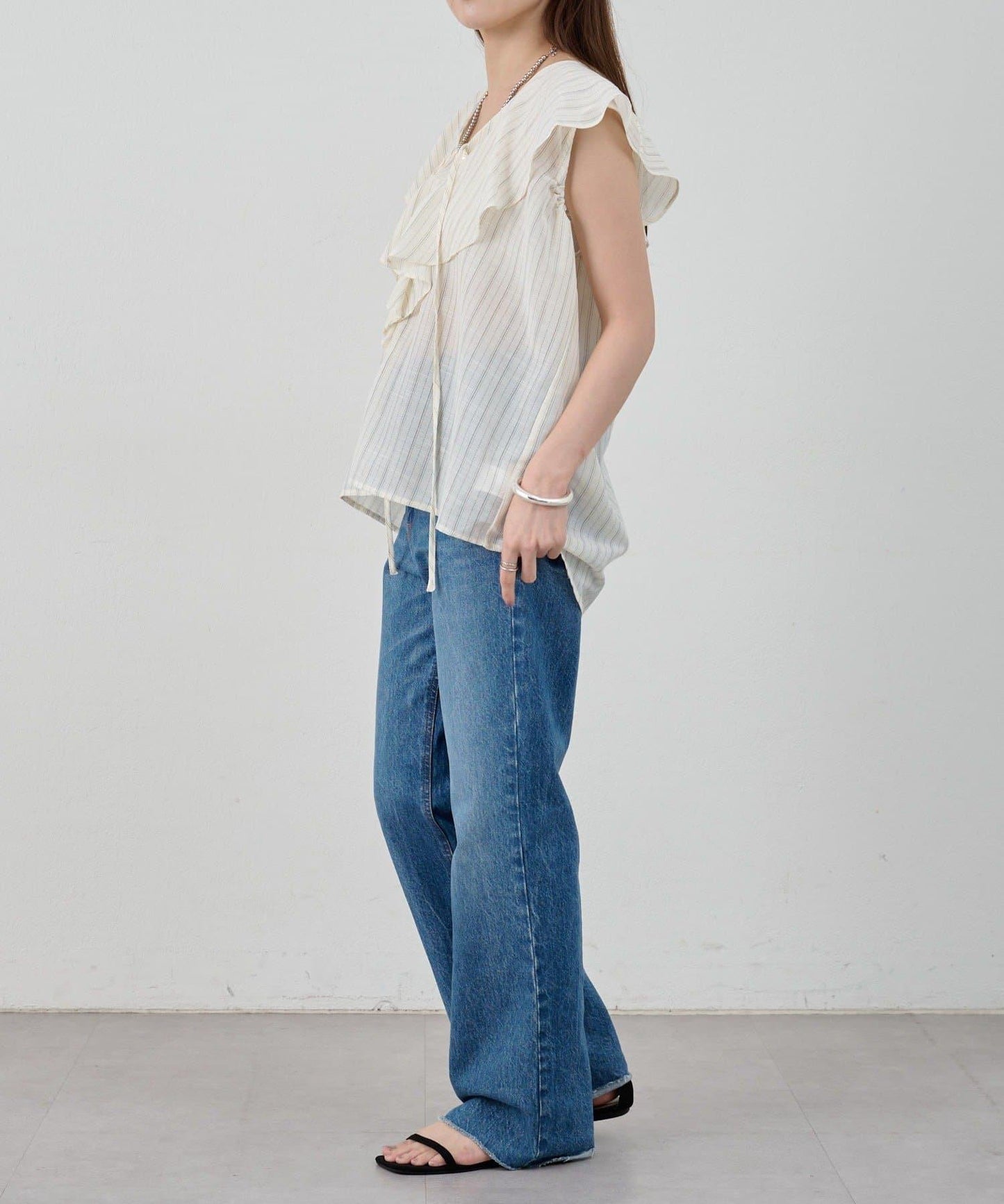 SHENERY 條紋荷葉領襯衫