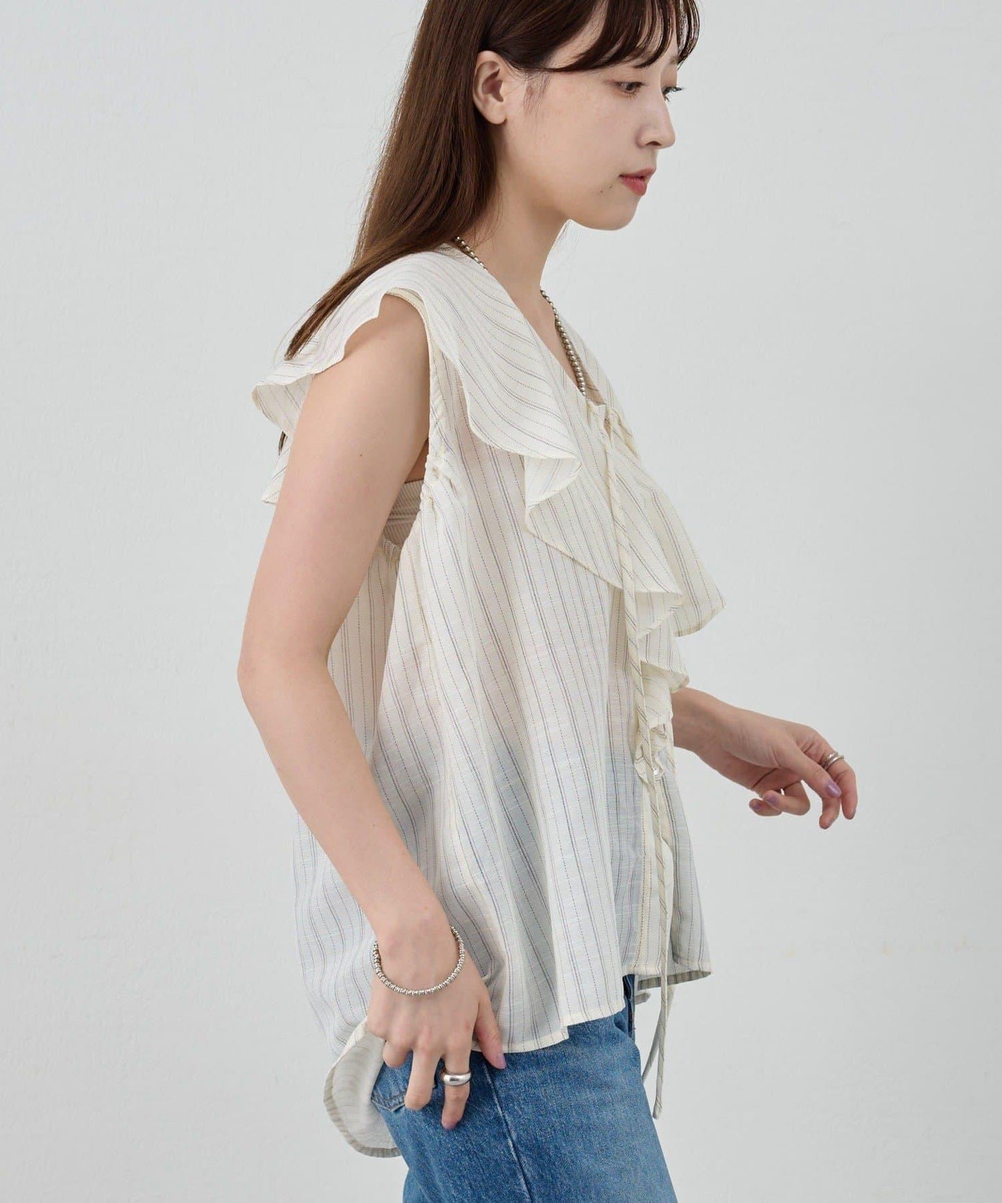 SHENERY 條紋荷葉領襯衫