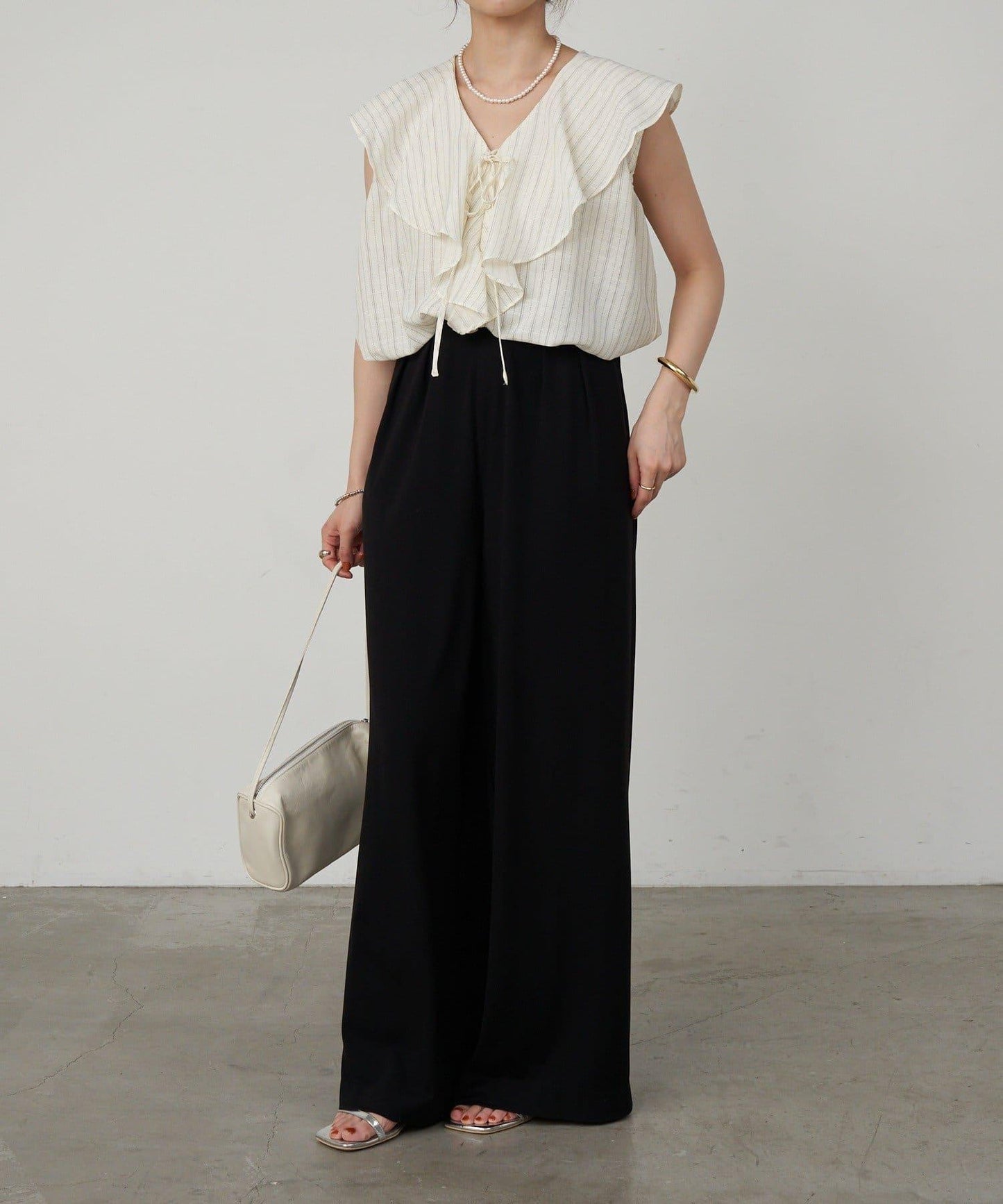 SHENERY 條紋荷葉領襯衫