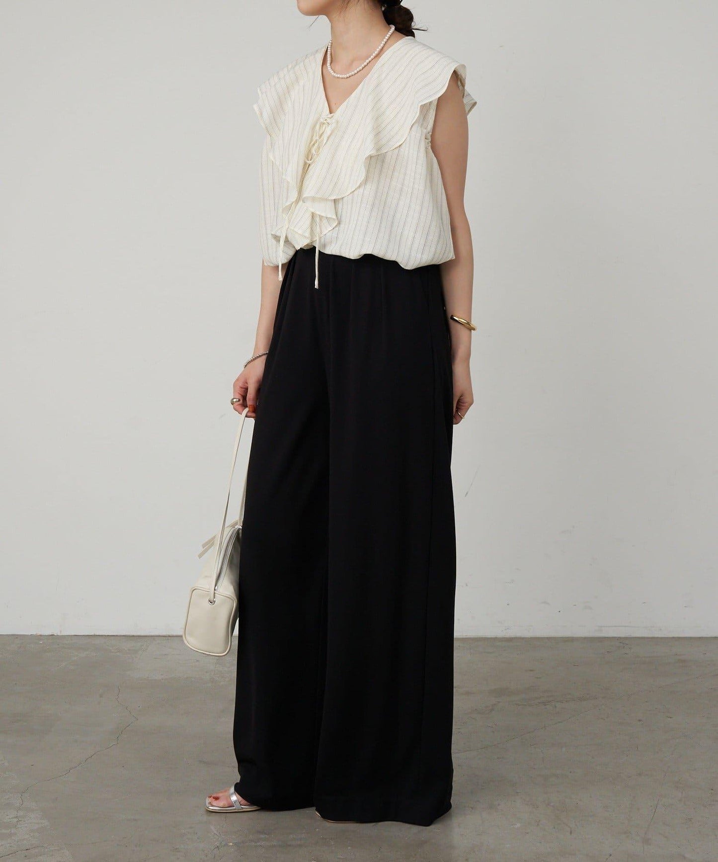 SHENERY 條紋荷葉領襯衫