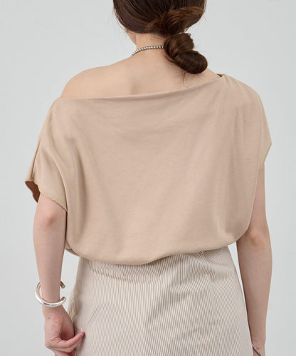 SHENERY 露肩法式短袖衛衣