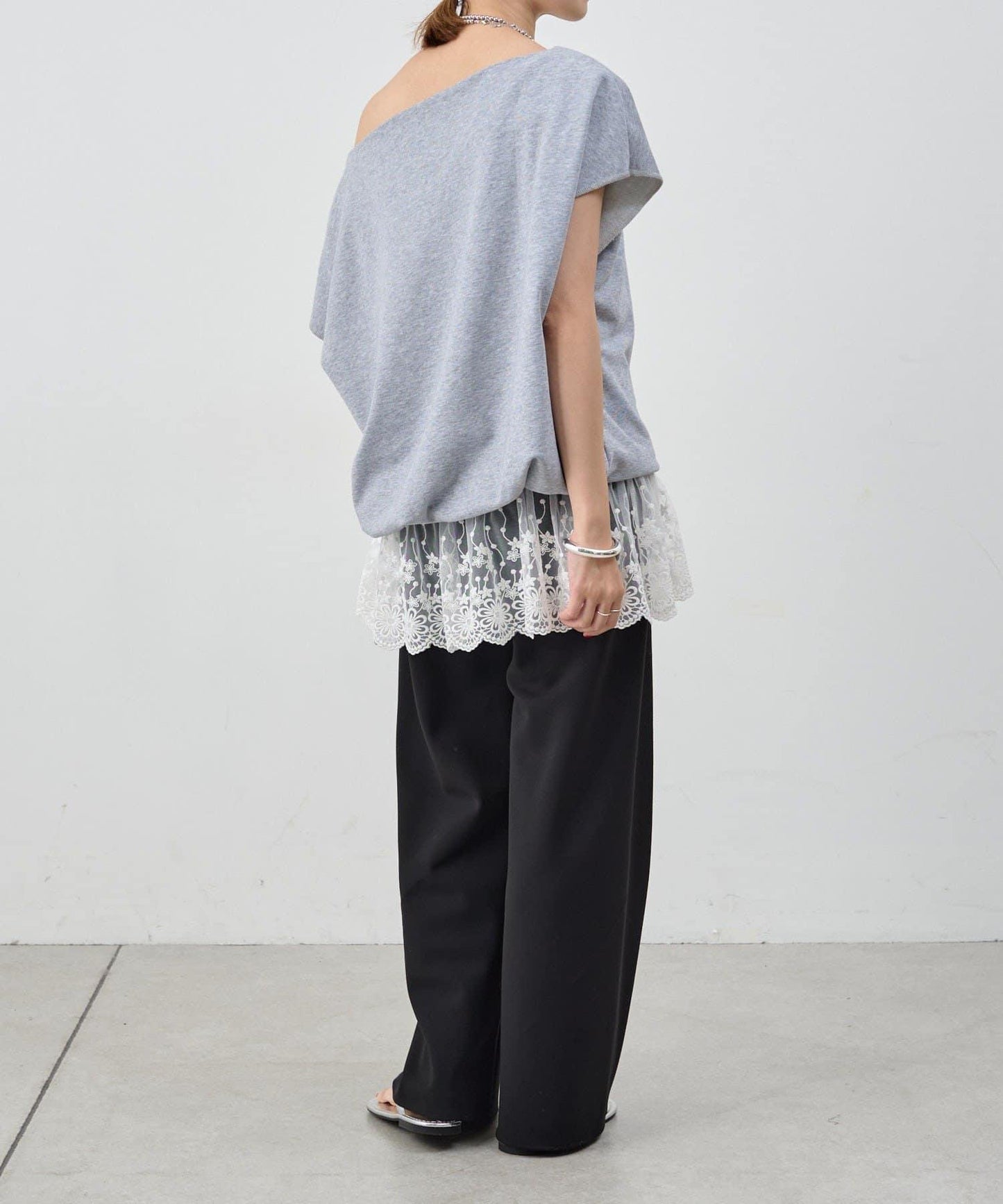 SHENERY 露肩法式短袖衛衣