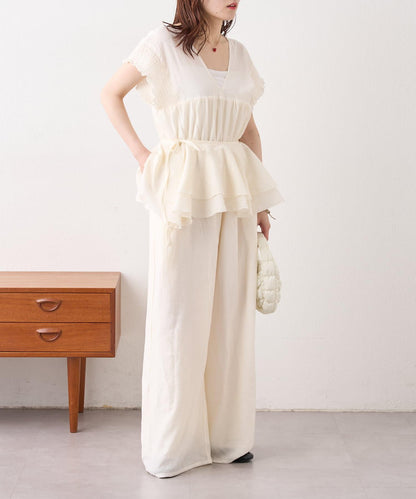 w closet 荷葉邊領設計 連體褲