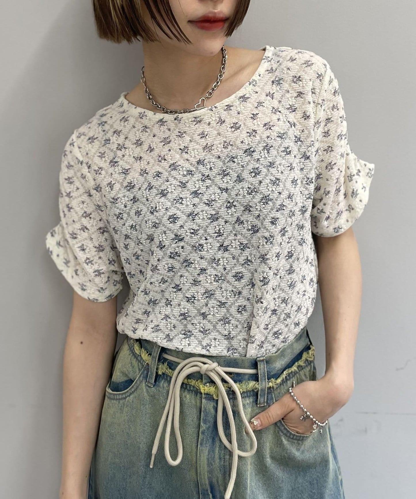 w closet 花卉蕾絲提花短袖T恤