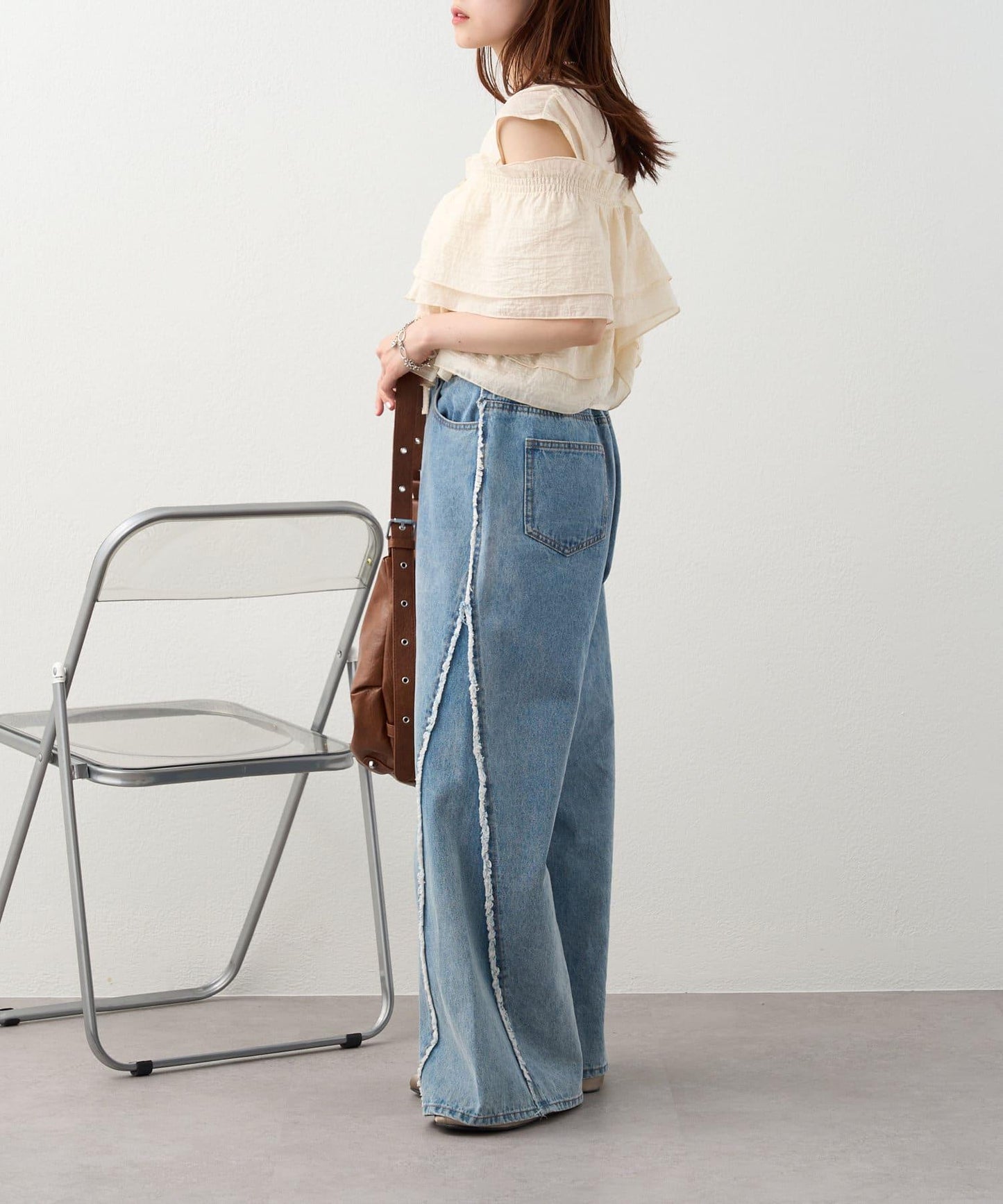 多穿法荷葉邊襯衫