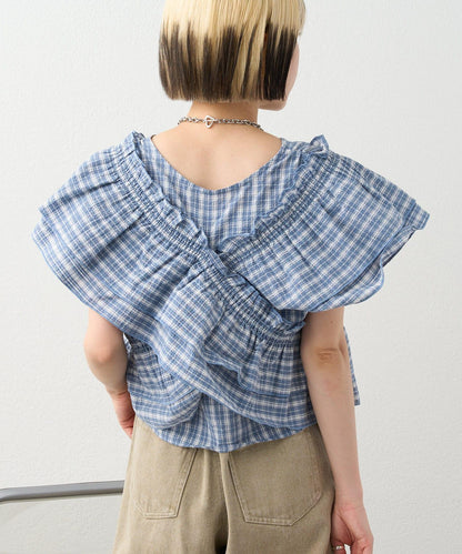 多穿法荷葉邊襯衫