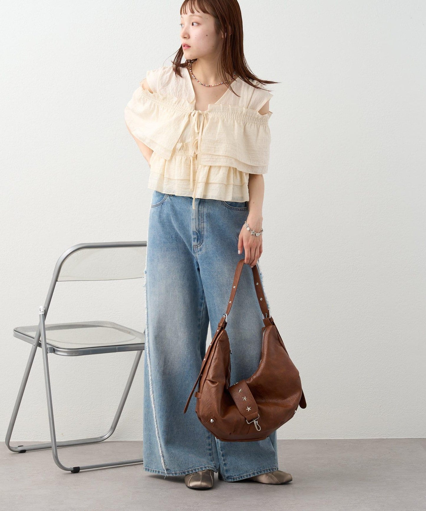 多穿法荷葉邊襯衫