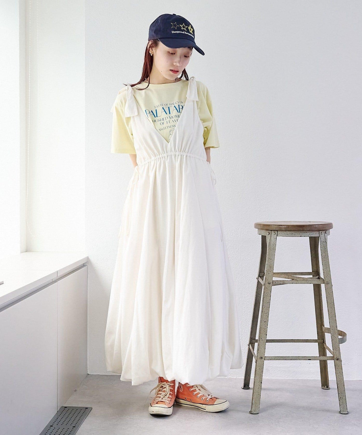 肩部蝴蝶結 蓬鬆廓形 連衣裙