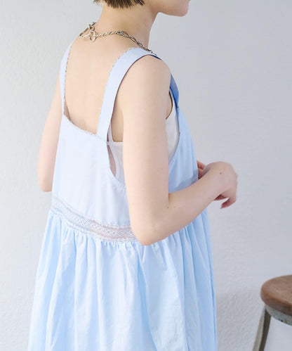 w closet 復古蕾絲長款連衣裙