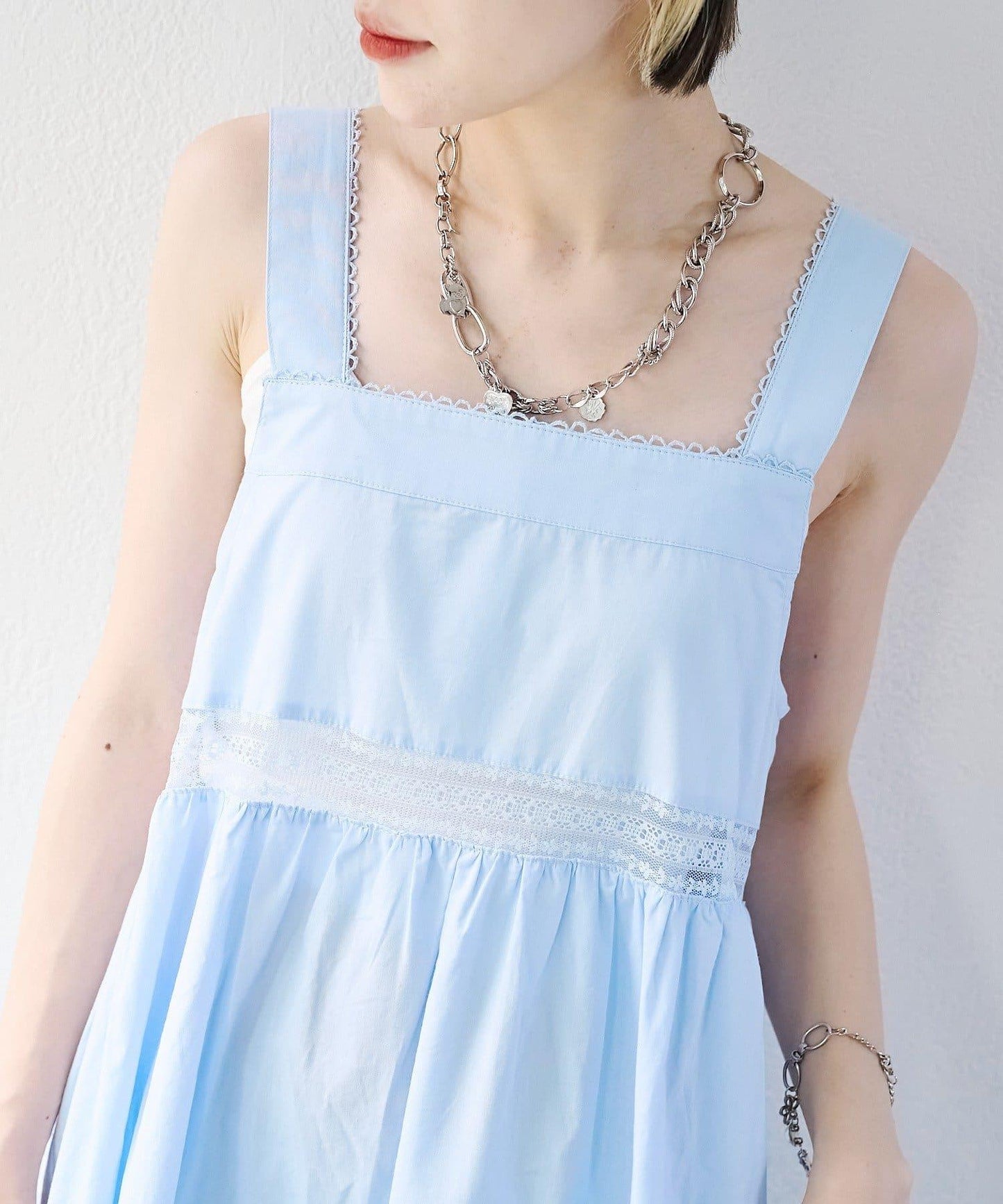 w closet 復古蕾絲長款連衣裙