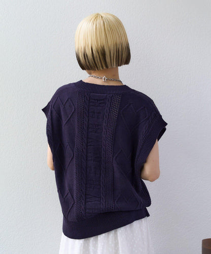 w closet 愛心刺繡 針織背心