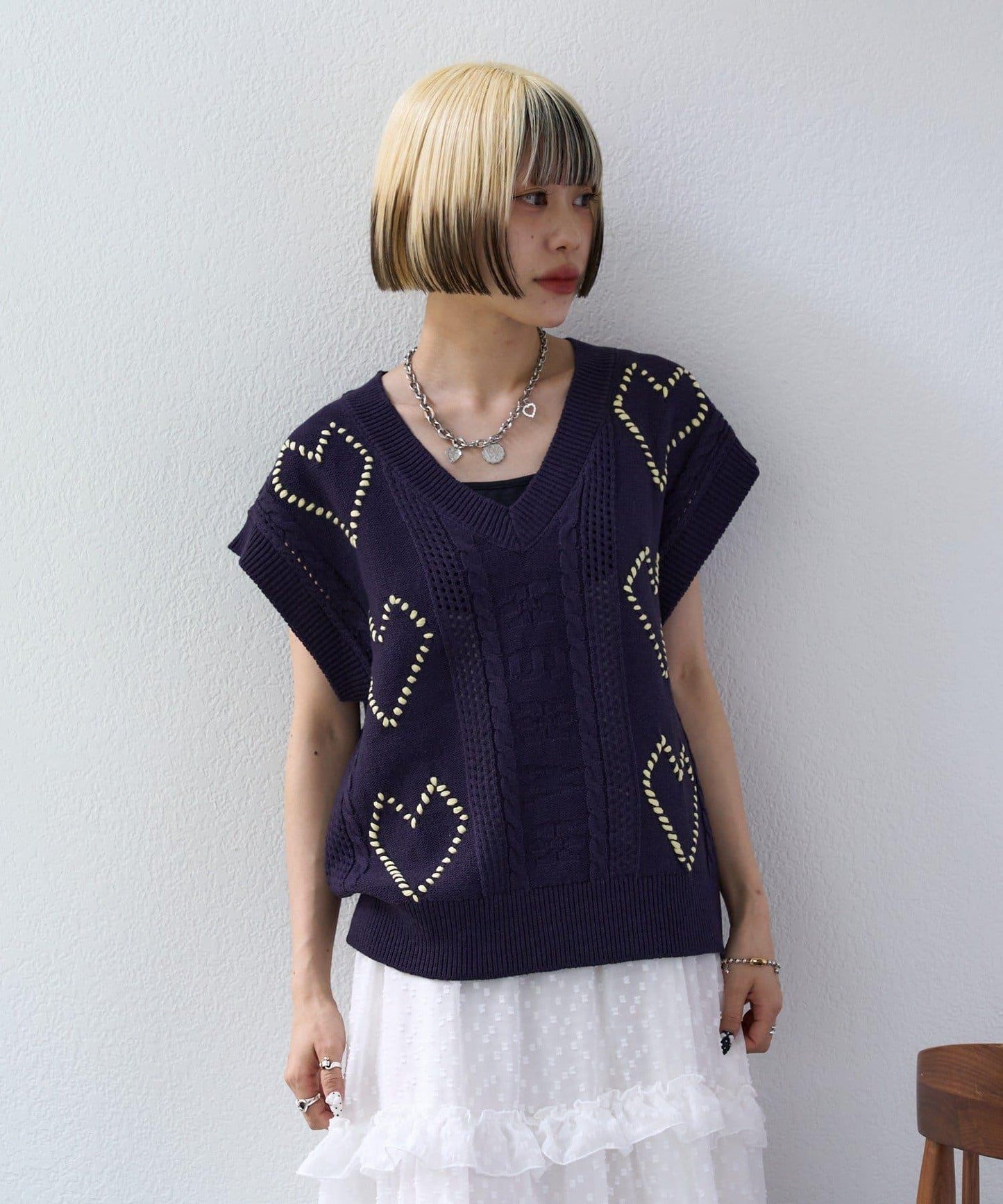 w closet 愛心刺繡 針織背心