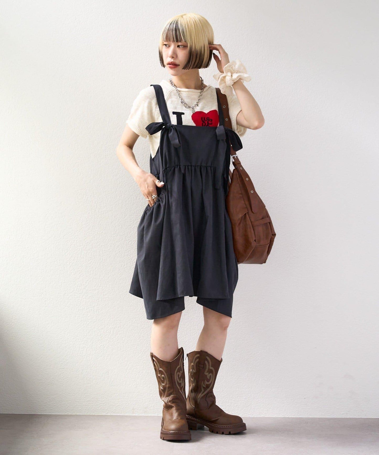 I LOVE 字母針織上衣