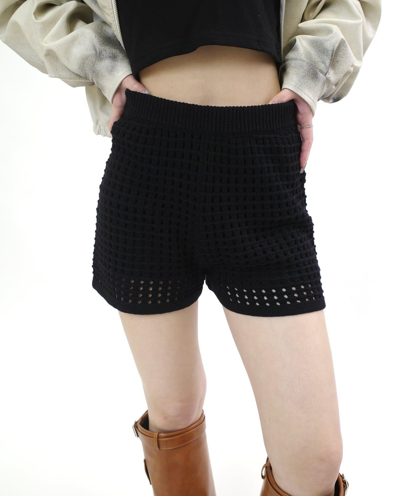 鏤空針織短褲