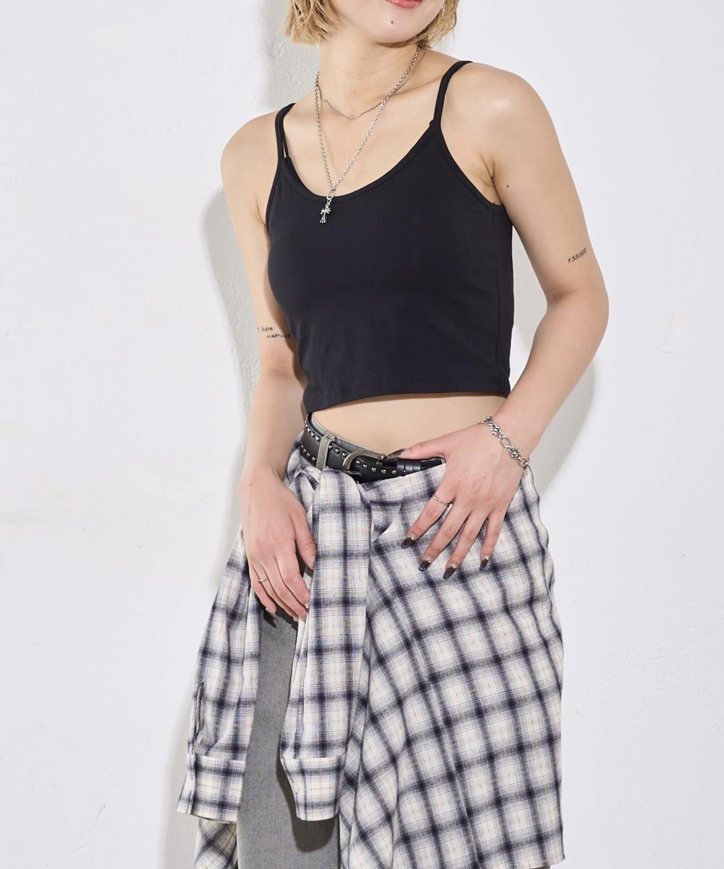 WHO'S WHO gallery 帶胸墊吊帶背心