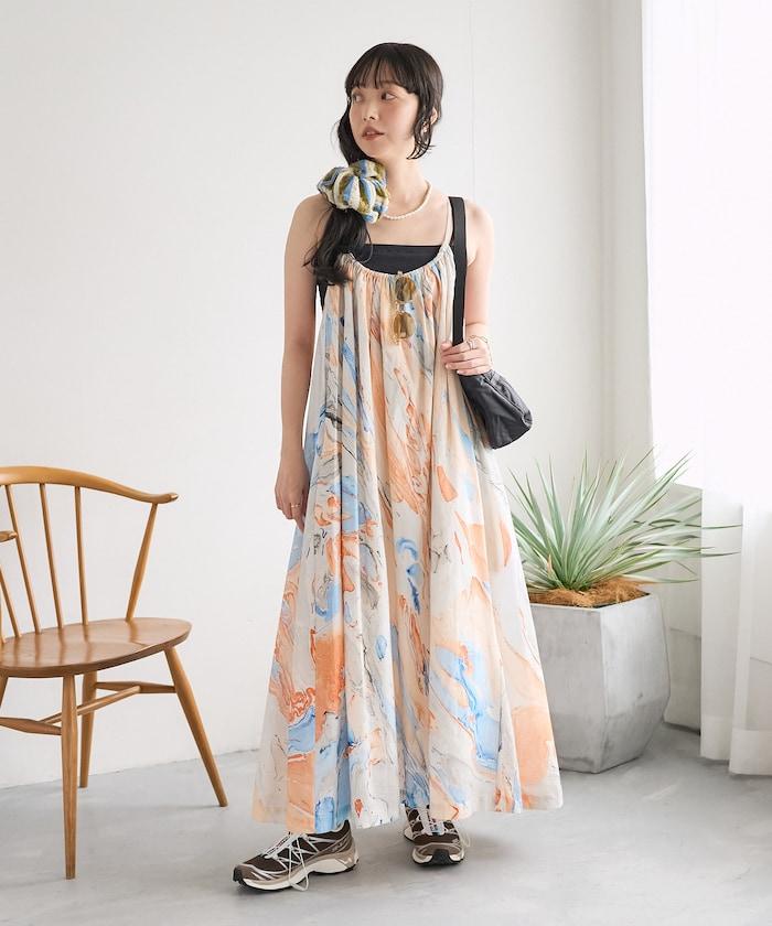 印度大理石印花吊帶連衣裙