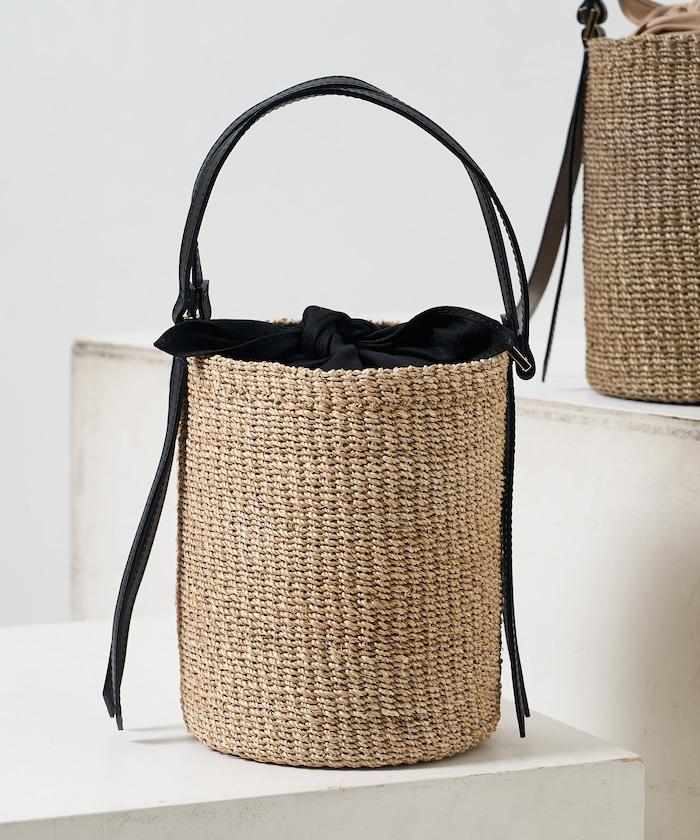 細緻蕉麻桶型單肩包