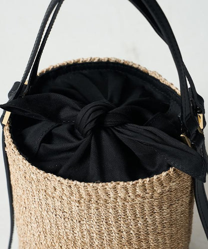 細緻蕉麻桶型單肩包