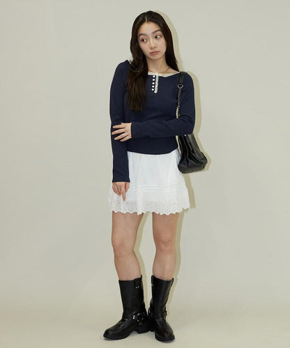 領口蕾絲拼接 長袖 T恤