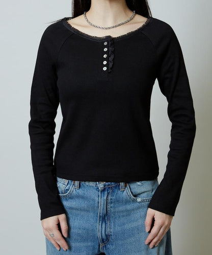 領口蕾絲拼接 長袖 T恤