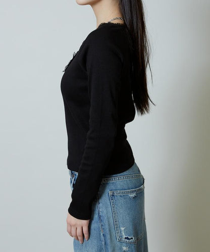 領口蕾絲拼接 長袖 T恤