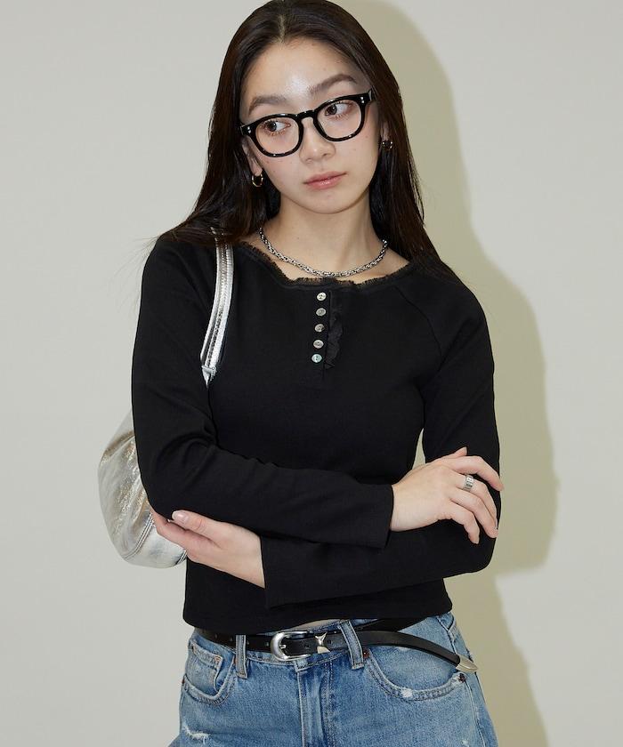 領口蕾絲拼接 長袖 T恤