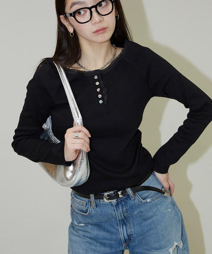 領口蕾絲拼接 長袖 T恤