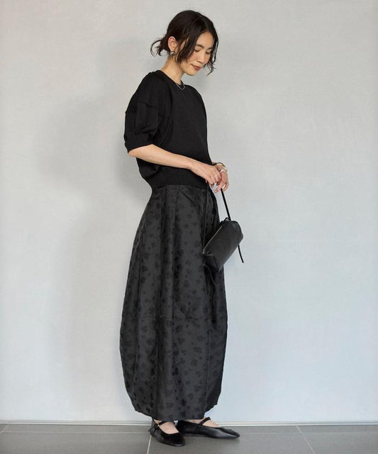 花卉透視提花繭型半身裙