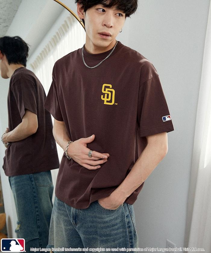 MLB 特別款 排版字體Logo T恤