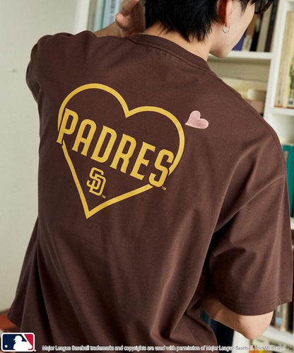 聯名 MLB 後背愛心印花 T恤