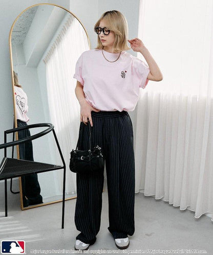 聯名 MLB 後背愛心印花 T恤