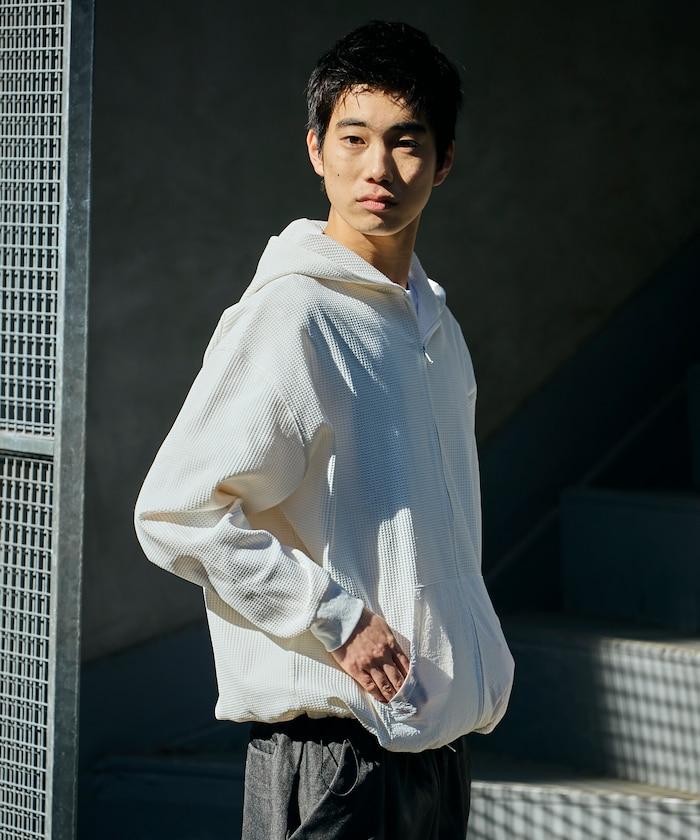 抽繩 科技風 口袋 拉鍊 保暖尼龍 連帽外套