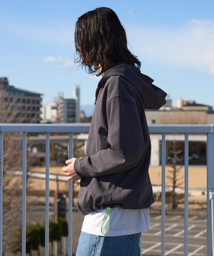 抽繩 科技風 口袋 拉鍊 保暖尼龍 連帽外套