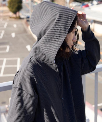 抽繩 科技風 口袋 拉鍊 保暖尼龍 連帽外套