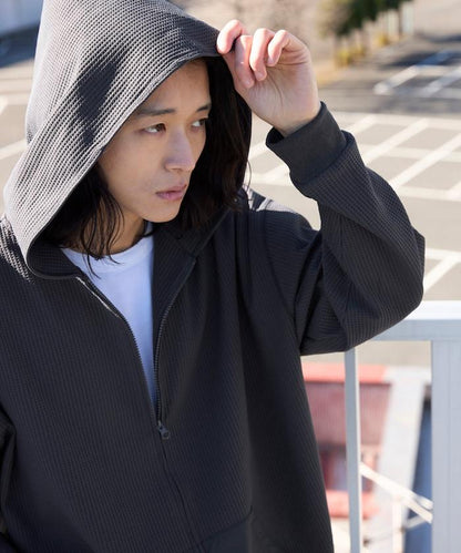 抽繩 科技風 口袋 拉鍊 保暖尼龍 連帽外套