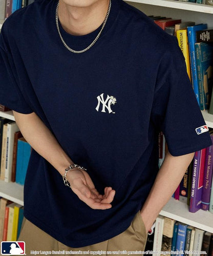 MLB 聯名款 小花刺繡 點綴設計 T恤