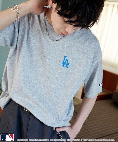 MLB 聯名款 小花刺繡 點綴設計 T恤