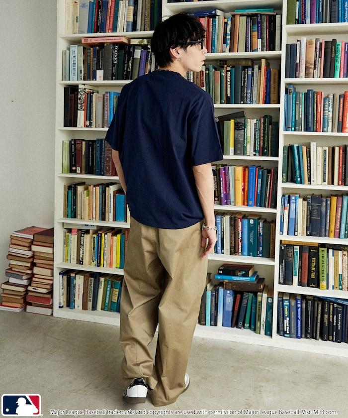 MLB 聯名款 小花刺繡 點綴設計 T恤