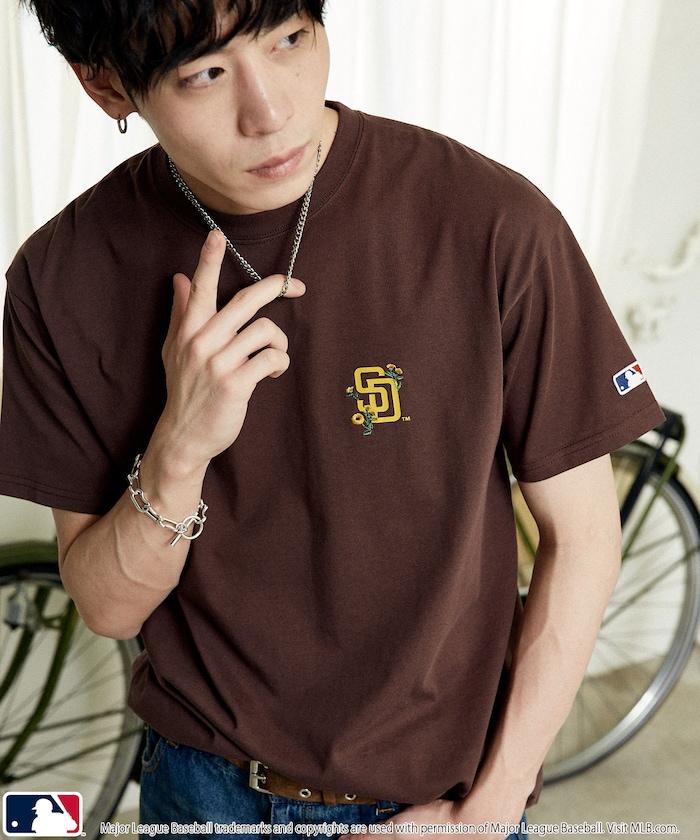 MLB 聯名款 小花刺繡 點綴設計 T恤