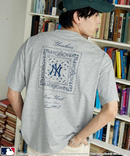 聯名 MLB 後背頭巾印花 T恤